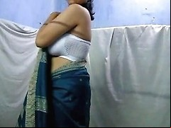 Big Breasted Indian Milf Savita Bhabhi