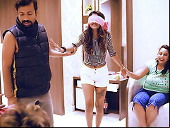 Bhaiya Aur Bhabhi Ke Jaane Ke Baad Luka Chipi Khelne Ke Bahane Khudke Hi Suteli Bahan Ko Pregnant Bana Diya Kamina Bhai