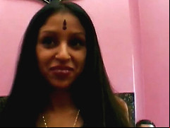 Gorgeous Indian Whore Gets Her Pussy Penetrated By A Stud